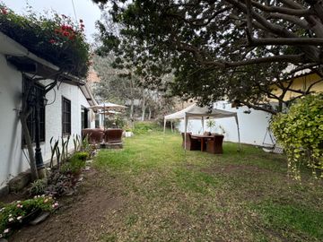 Remato Oportunidad de Inversión, Casa en Urb. Las Lagunas, La Molina