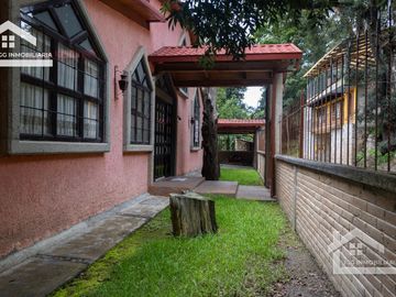 CASA EN VENTA EN MINERAL DEL CHICO A LA ENTRADA DEL PUEBLO EXCELENTE UBICACIÓN