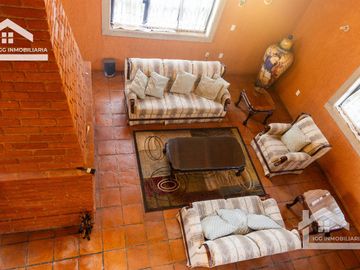 CASA EN VENTA EN MINERAL DEL CHICO A LA ENTRADA DEL PUEBLO EXCELENTE UBICACIÓN