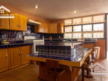CASA EN VENTA EN MINERAL DEL CHICO A LA ENTRADA DEL PUEBLO EXCELENTE UBICACIÓN