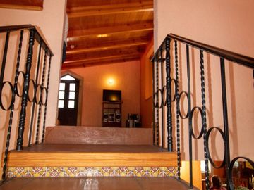 CASA EN VENTA EN MINERAL DEL CHICO A LA ENTRADA DEL PUEBLO EXCELENTE UBICACIÓN
