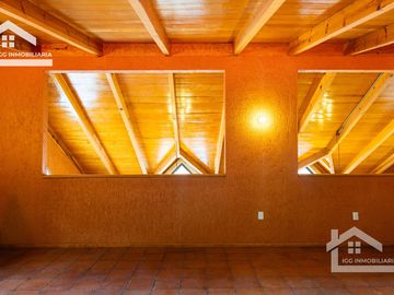 CASA EN VENTA EN MINERAL DEL CHICO A LA ENTRADA DEL PUEBLO EXCELENTE UBICACIÓN