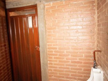 CASA EN VENTA EN MINERAL DEL CHICO A LA ENTRADA DEL PUEBLO EXCELENTE UBICACIÓN