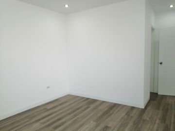 No Paga Alcabala! Venta de Departamento de Estreno Tres Dormitorios en Mayorazgo – Ate, Límite con La Molina