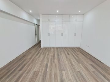 No Paga Alcabala! Venta de Departamento de Estreno Tres Dormitorios en Mayorazgo – Ate, Límite con La Molina