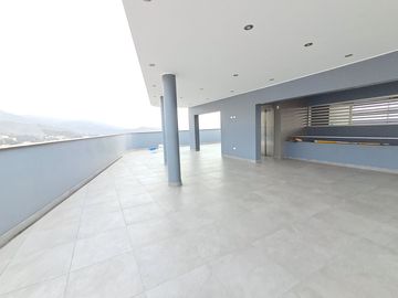 No Paga Alcabala! Venta de Departamento de Estreno Tres Dormitorios en Mayorazgo – Ate, Límite con La Molina