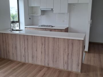 Venta de Departamento de Estreno ¡No Paga Alcabala! Tres Dormitorios en Surco