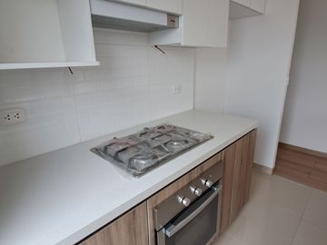 Venta de Departamento de Estreno ¡No Paga Alcabala! Tres Dormitorios en Surco