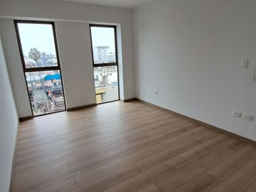 Venta de Departamento de Estreno ¡No Paga Alcabala! Tres Dormitorios en Surco