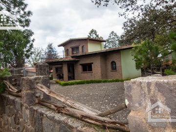 HERMOSA Y CONFORTABLE CABAÑA EN HUASCA RANCHO SAN FRANCISCO