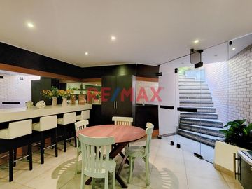 Venta De Espectacular Casa De Lujo En Santiago De Surco