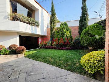 Venta De Espectacular Casa De Lujo En Santiago De Surco