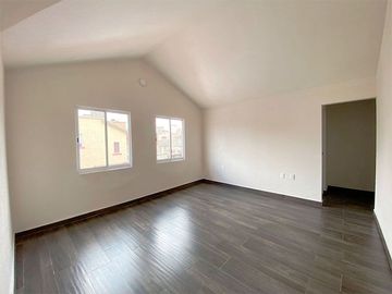 Hermosa Casa con Amenidades Exclusivas. Modelo Castelo
