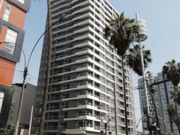 Venta de Departamento en Barranco, 1 Dormitorio, 1 Estacionamiento, Límite con Miraflores
