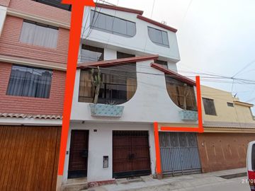 VENTA DE CASA  5 DORM. URB. SAN GERMAN- SMP