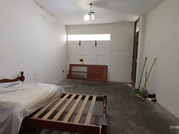 VENTA DE CASA  5 DORM. URB. SAN GERMAN- SMP