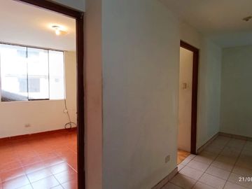 VENTA DE CASA  5 DORM. URB. SAN GERMAN- SMP