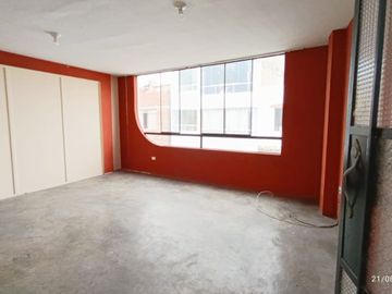 VENTA DE CASA  5 DORM. URB. SAN GERMAN- SMP