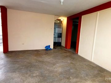 VENTA DE CASA  5 DORM. URB. SAN GERMAN- SMP