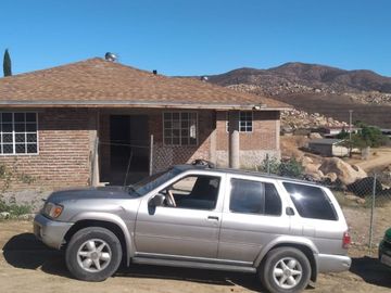 CASA EN VENTA EN TECATE, 500 m² De Terreno, 4 Recámaras.