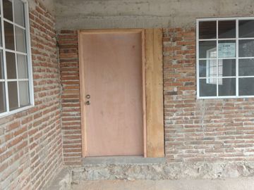 CASA EN VENTA EN TECATE, 500 m² De Terreno, 4 Recámaras.