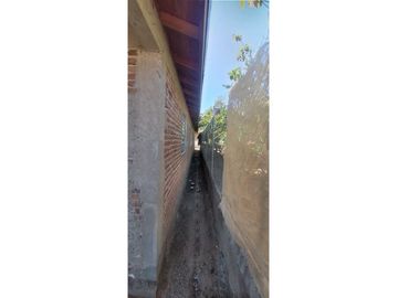CASA EN VENTA EN TECATE, 500 m² De Terreno, 4 Recámaras.