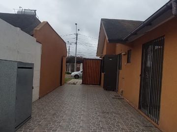 Se vende casa 3 dormitorios 1 baño