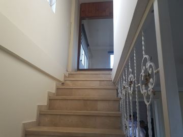 Venta de Casa, Puengasí, Puente 2, Conjunto Privado, con Suite Independiente