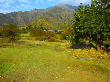 VENDE HERMOSO TERRENO EN CARPAY EN LA REINA ALTA, 10.400 M2. EXCELENTE VISTA Y MUCHA TRANQUILIDAD