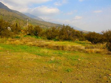 VENDE HERMOSO TERRENO EN CARPAY EN LA REINA ALTA, 10.400 M2. EXCELENTE VISTA Y MUCHA TRANQUILIDAD