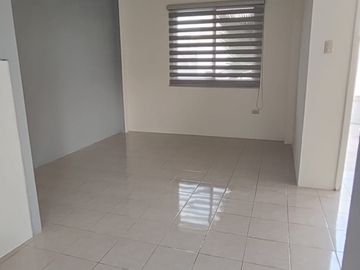 Oportunidad !! Vendo Casa Esquinera en Urb. Villa Bonita