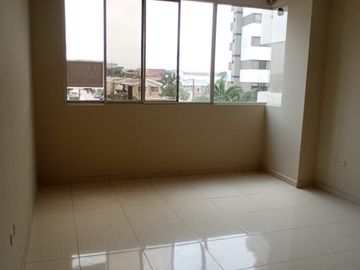 Vendo o alquilo departamento en Urbanización San Sebastian
