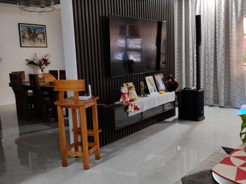 HOUSE AND LOT LIGAYA DRIVE TAGAYTAY