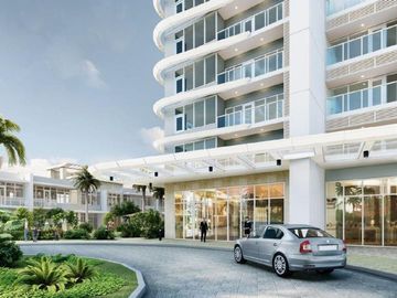 Pre-Selling Luxurious 1 Bedroom Condo at Lincoln Towers