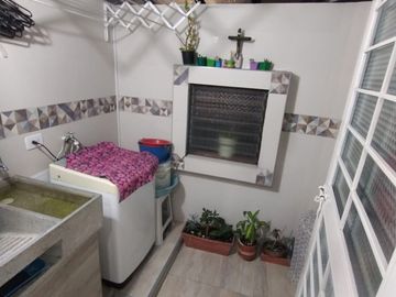 CASA EN VENTA FUNZA, C/MARCA COL