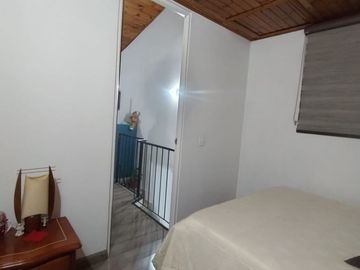 CASA EN VENTA FUNZA, C/MARCA COL