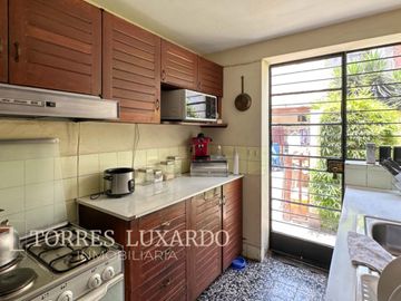 VENTA DE HERMOSA CASA DE 02 PLANTAS CON 04 HABITACIONES EN SURCO
