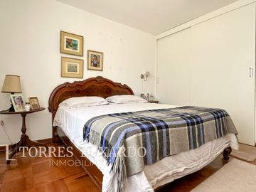 VENTA DE HERMOSA CASA DE 02 PLANTAS CON 04 HABITACIONES EN SURCO