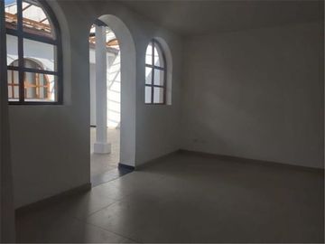 VENTA CASA EN EL CENTRO DE TUNJA, OFICINAS, TUNJA