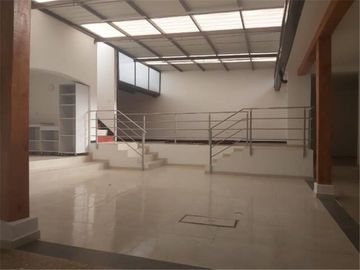 VENTA CASA EN EL CENTRO DE TUNJA, OFICINAS, TUNJA