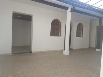 VENTA CASA EN EL CENTRO DE TUNJA, OFICINAS, TUNJA