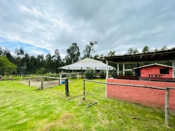 ESPECTACULAR CASA CAMPESTRE  CAJICA CHÍA NEGOCIO O VIVIENDA
