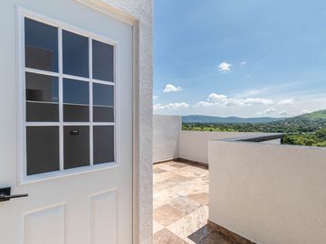 CASA EN VENTA CON JACUZZI Y ALBERCA AL SUR DE CUERNAVACA