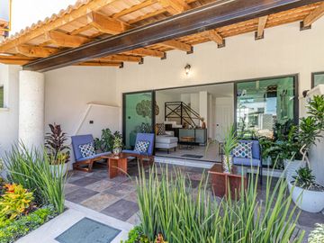 CASA EN VENTA CON PALAPA CON ASADOR Y ALBERCA AL SUR DE CUERNAVACA