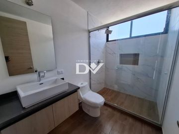 CASA EN VENTA DE 4 HABITACIONES SALA DE TV EN CUAUTLANCINGO