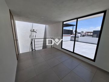 CASA EN VENTA DE 4 HABITACIONES SALA DE TV EN CUAUTLANCINGO