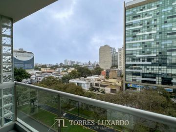 ALQUILER DE ELEGANTE Y MODERNO DEPARTAMENTO AMOBLADO DE 3 HABITACIONES Y 2 COCHERAS EN SAN ISIDRO