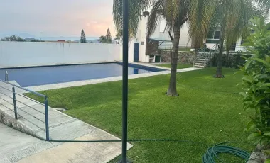 Lomas Trujillo Cuernavaca Casa En Venta Con Alberca y Vigilancia 3 Recamaras