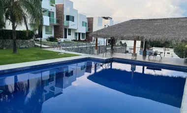 Lomas Trujillo Cuernavaca Casa En Venta Con Alberca y Vigilancia 3 Recamaras