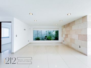 Casa Cumbres del Lago en Venta